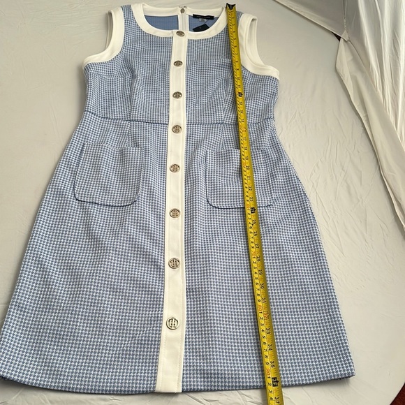 Tommy Hilfiger blue and white check print stretch sheath dress with logo buttons - Picture 6 of 10
